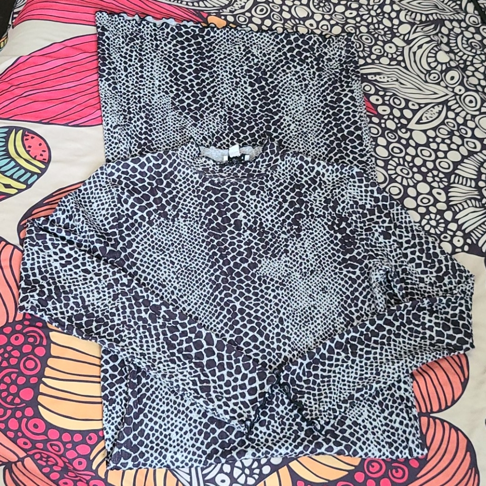 TopShop long turtleneck dress snakeskin us 10 gray